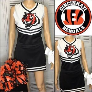 Cheerleading uniform bengals adult XL